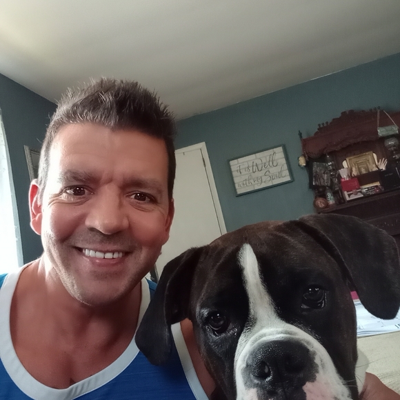 Meet your Posher, Jeremy - Picture 2 of 2